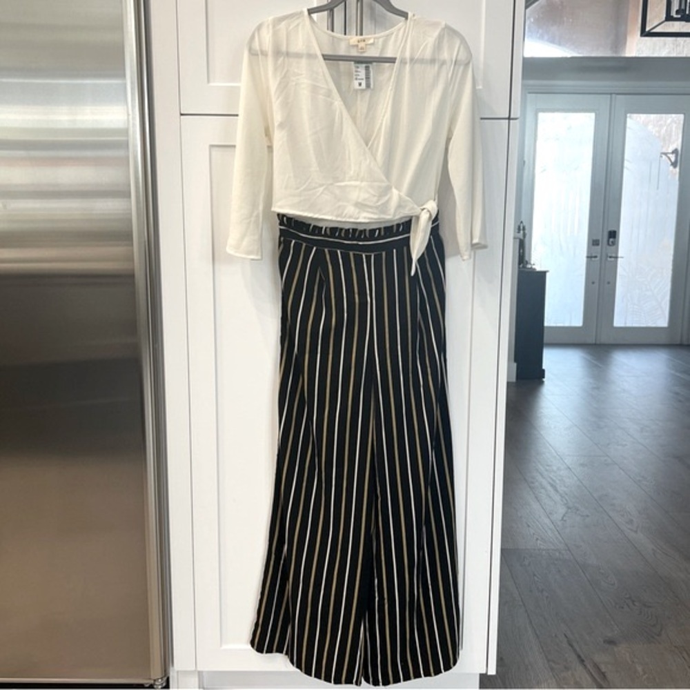 E (Hanger) M Off White and Black Wrap Around Top Jumpsuit